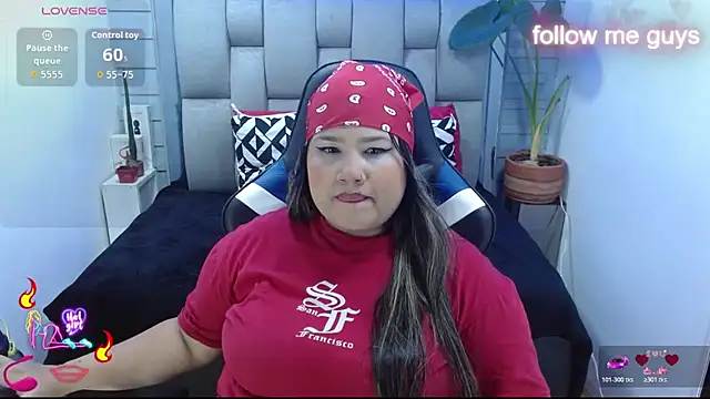 evelin zaens online show from June 21, 8:11 pm