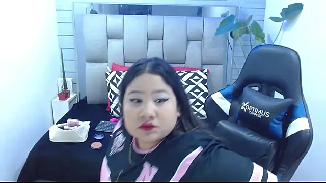 evelin zaens online show from June 28, 5:13 am