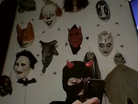 Snapshot of FeticheMacabre chatting on March 13, 3:22 am FeticheMacabre online show from March 13, 3:22 am