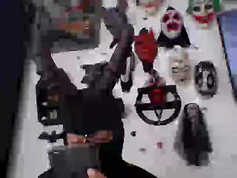 Snapshot of FeticheMacabre chatting on September 12, 5:35 pm FeticheMacabre online show from September 12, 5:35 pm