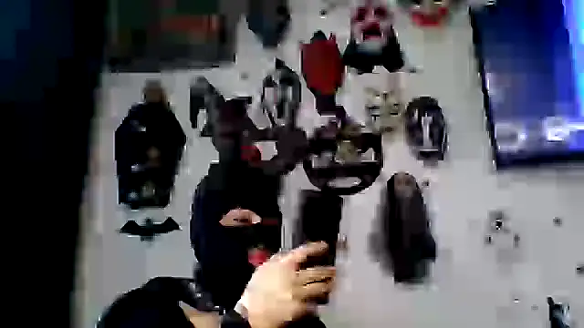 Snapshot of FeticheMacabre chatting on October 4, 5:44 pm FeticheMacabre online show from October 4, 5:44 pm