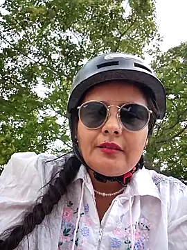 Snapshot of bellapaty chatting on July 10, 4:20 pm bellapaty online show from July 10, 4:20 pm