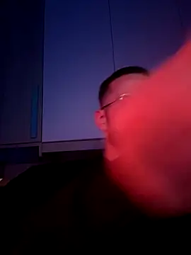 Snapshot of michele1500 chatting on December 14, 9:08 pm michele1500 online show from December 14, 9:08 pm