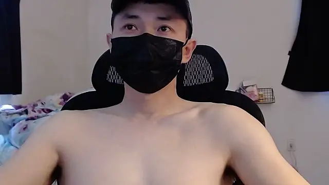 Snapshot of twbobo00715 chatting on December 30, 5:02 pm twbobo00715 online show from December 30, 5:02 pm