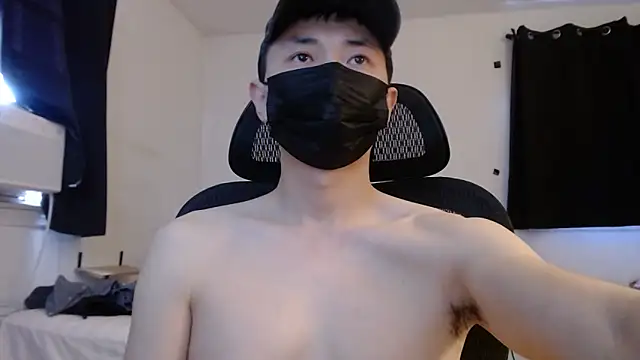 Snapshot of twbobo00715 chatting on November 29, 5:05 pm twbobo00715 online show from November 29, 5:05 pm