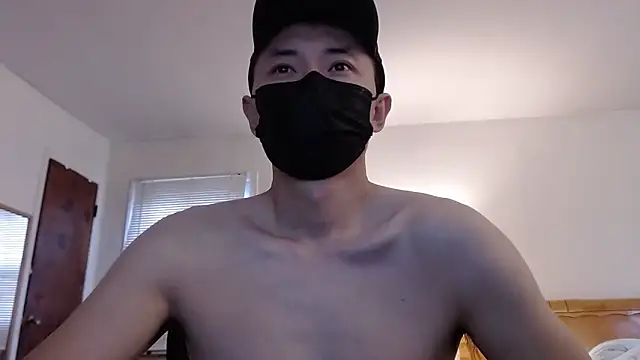 Snapshot of twbobo00715 chatting on December 19, 3:30 pm twbobo00715 online show from December 19, 3:30 pm