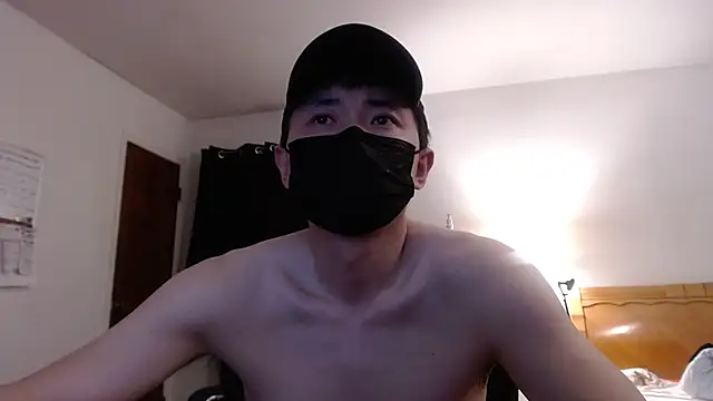 twbobo00715 online show from March 8, 11:41 pm