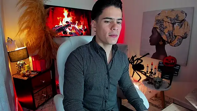 Matias Murrier online show from October 31, 11:44 am