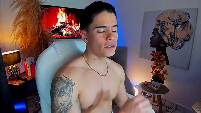 Matias Murrier online show from March 12, 1:39 pm