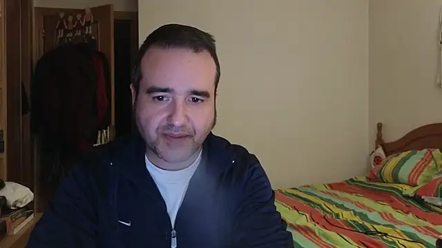 curiosillo83 online show from April 26, 2:59 pm