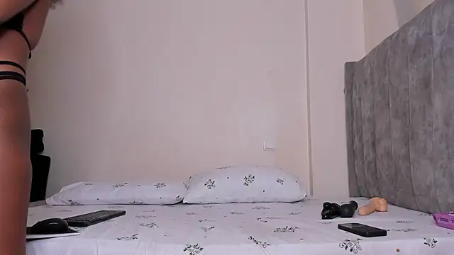 sexy ariah online show from May 10, 5:56 am