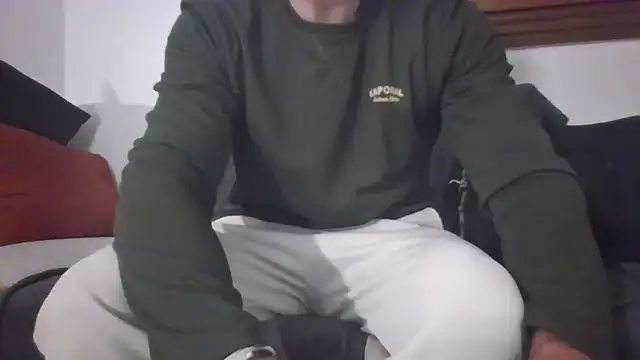 jouet75 online show from February 3, 8:47 pm