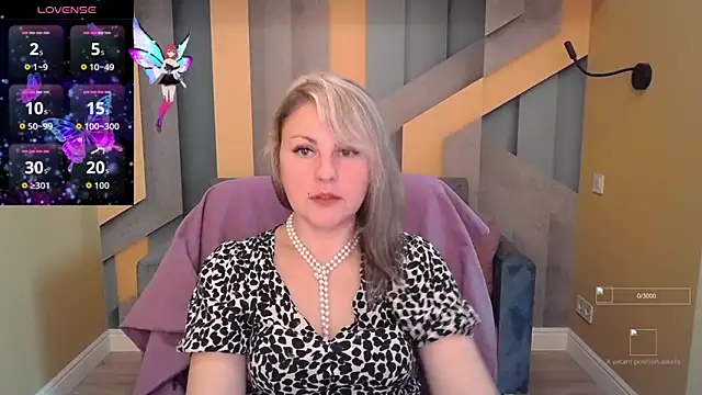 Candy Long online show from November 1, 6:37 am