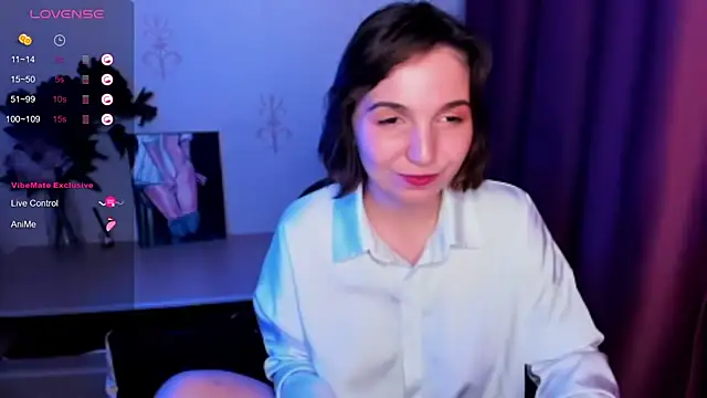 KindHazelHere  online show from November 1, 1:07 am