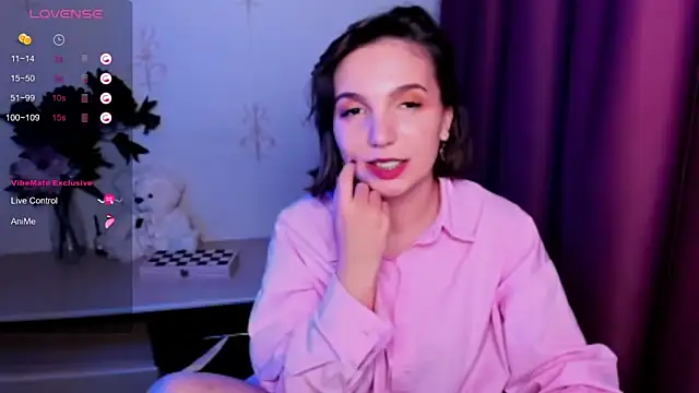 KindHazelHere  online show from November 13, 12:20 am