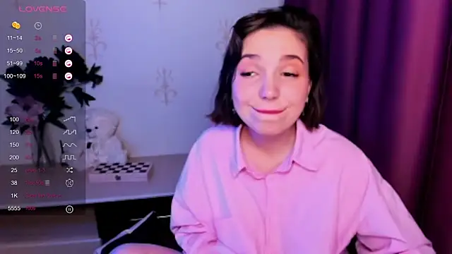 KindHazelHere  online show from November 14, 6:12 am