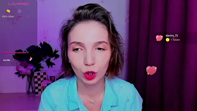 KindHazelHere  online show from July 27, 3:24 am