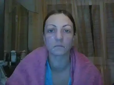 Snapshot of ShawnaAdams chatting on February 13, 5:01 pm ShawnaAdams online show from February 13, 5:01 pm