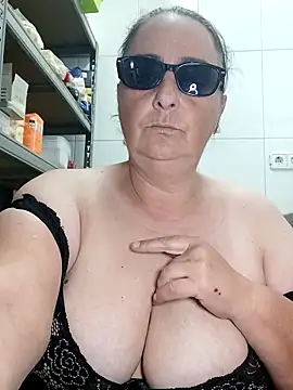 eroticjessitop online show from March 3, 5:41 pm