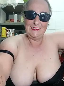 eroticjessitop online show from April 5, 7:11 pm