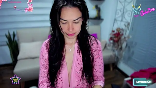 Lunlunera online show from February 7, 1:42 am