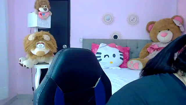 mature martina online show from December 17, 6:47 pm