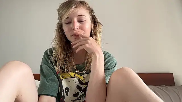 ivankai  online show from January 19, 3:10 am