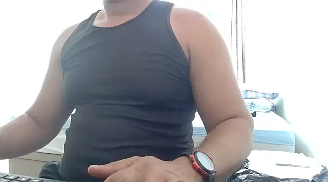 Snapshot of danilostorm7 chatting on December 7, 6:15 pm danilostorm7 online show from December 7, 6:15 pm