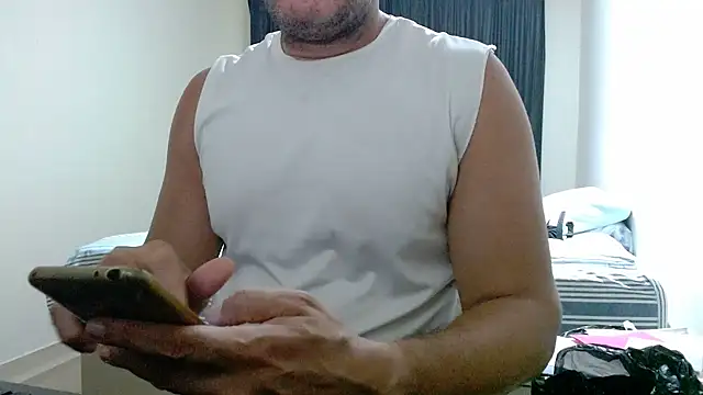 Snapshot of danilostorm7 chatting on September 26, 1:09 am danilostorm7 online show from September 26, 1:09 am