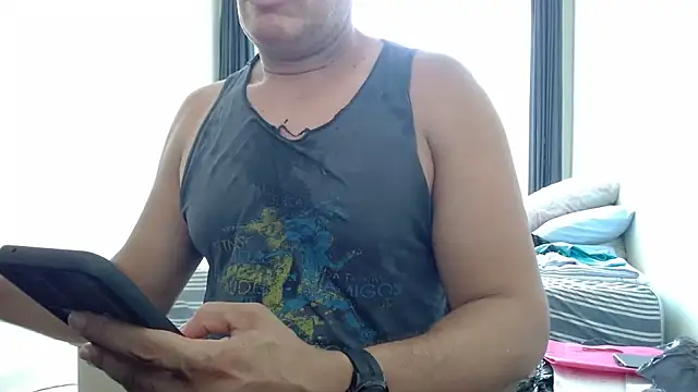 Snapshot of danilostorm7 chatting on October 16, 5:47 pm danilostorm7 online show from October 16, 5:47 pm