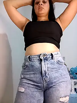 Snapshot of MEGAN_X0XX chatting on January 1, 4:39 am MEGAN X0XX online show from January 1, 4:39 am