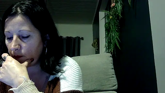 feline27 online show from January 6, 5:49 pm