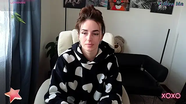 xx adrihanna xx online show from March 15, 11:51 am