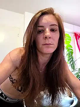 Snapshot of Ladykimberly_XOXO chatting on September 14, 3:00 pm Ladykimberly XOXO online show from September 14, 3:00 pm