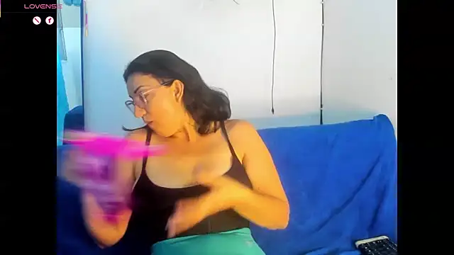 Angelblue  online show from June 10, 1:43 pm
