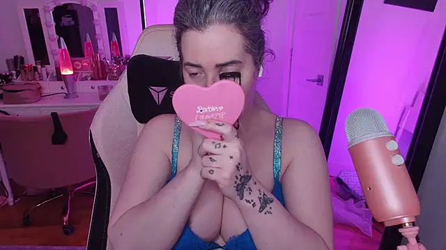 rachelbrooksxx online show from July 16, 6:25 pm