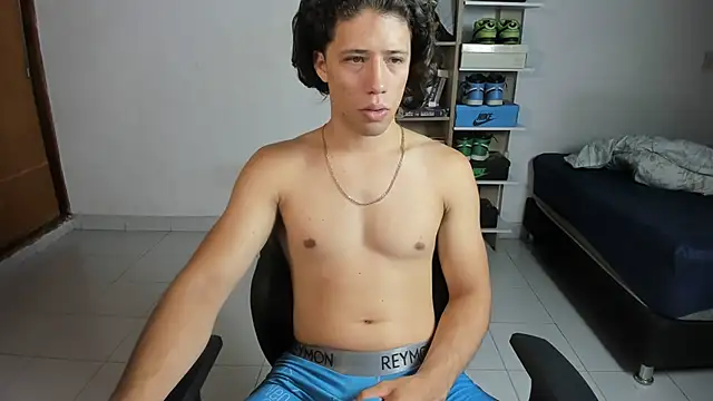 Snapshot of imtonny19 chatting on November 14, 1:54 pm imtonny19 online show from November 14, 1:54 pm