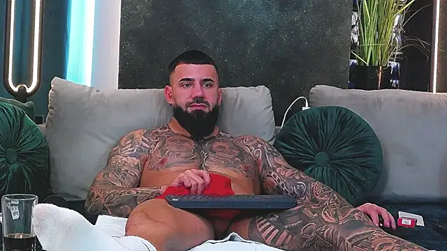 masterkingofmusclee online show from January 14, 12:45 pm