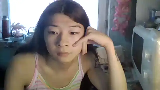 Snapshot of CarlyJoy chatting on July 6, 2:47 pm CarlyJoy online show from July 6, 2:47 pm