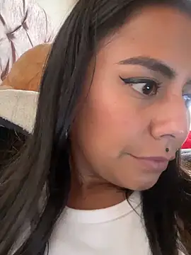 Snapshot of im_amber chatting on February 24, 9:20 pm im amber online show from February 24, 9:20 pm