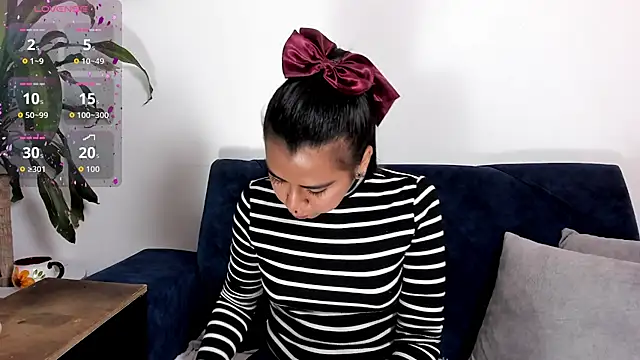 Snapshot of im_amber chatting on September 19, 1:56 pm im amber online show from September 19, 1:56 pm