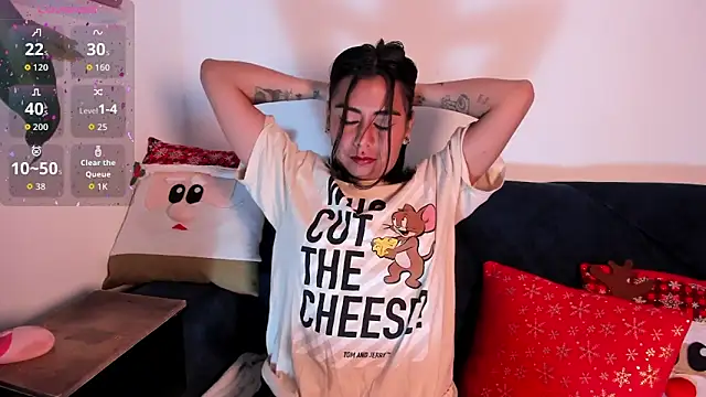 im amber online show from December 22, 12:35 pm