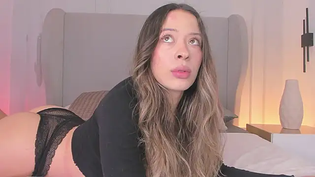 chloe d online show from November 21, 11:42 am