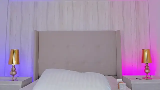Snapshot of chloe_d chatting on June 29, 4:18 pm chloe d online show from June 29, 4:18 pm