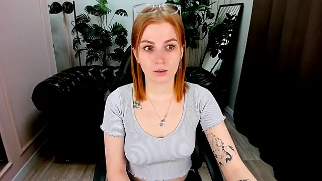 Mira  Blush online show from March 12, 6:33 pm