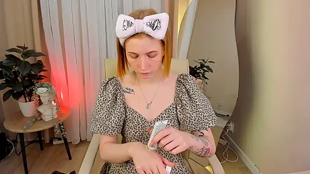 Mira  Blush online show from March 19, 8:54 pm