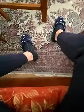 Snapshot of ikarus07 chatting on January 6, 7:42 am ikarus07 online show from January 6, 7:42 am