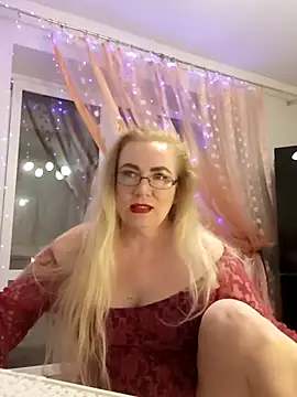 Snapshot of stiflers_momy chatting on January 30, 7:26 pm stiflers momy online show from January 30, 7:26 pm