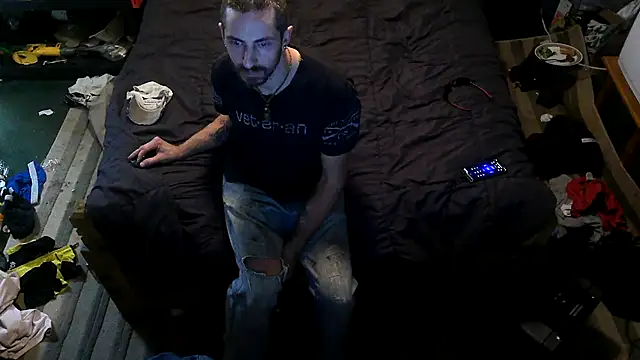 Snapshot of Bi_curious86 chatting on October 16, 10:33 pm Bi curious86 online show from October 16, 10:33 pm