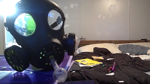 Snapshot of Bi_curious86 chatting on October 26, 1:11 am Bi curious86 online show from October 26, 1:11 am